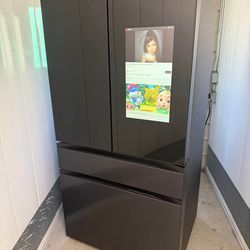 Samsung Bespoke, 4 Door Flex Refrigerator in Stainless Steel