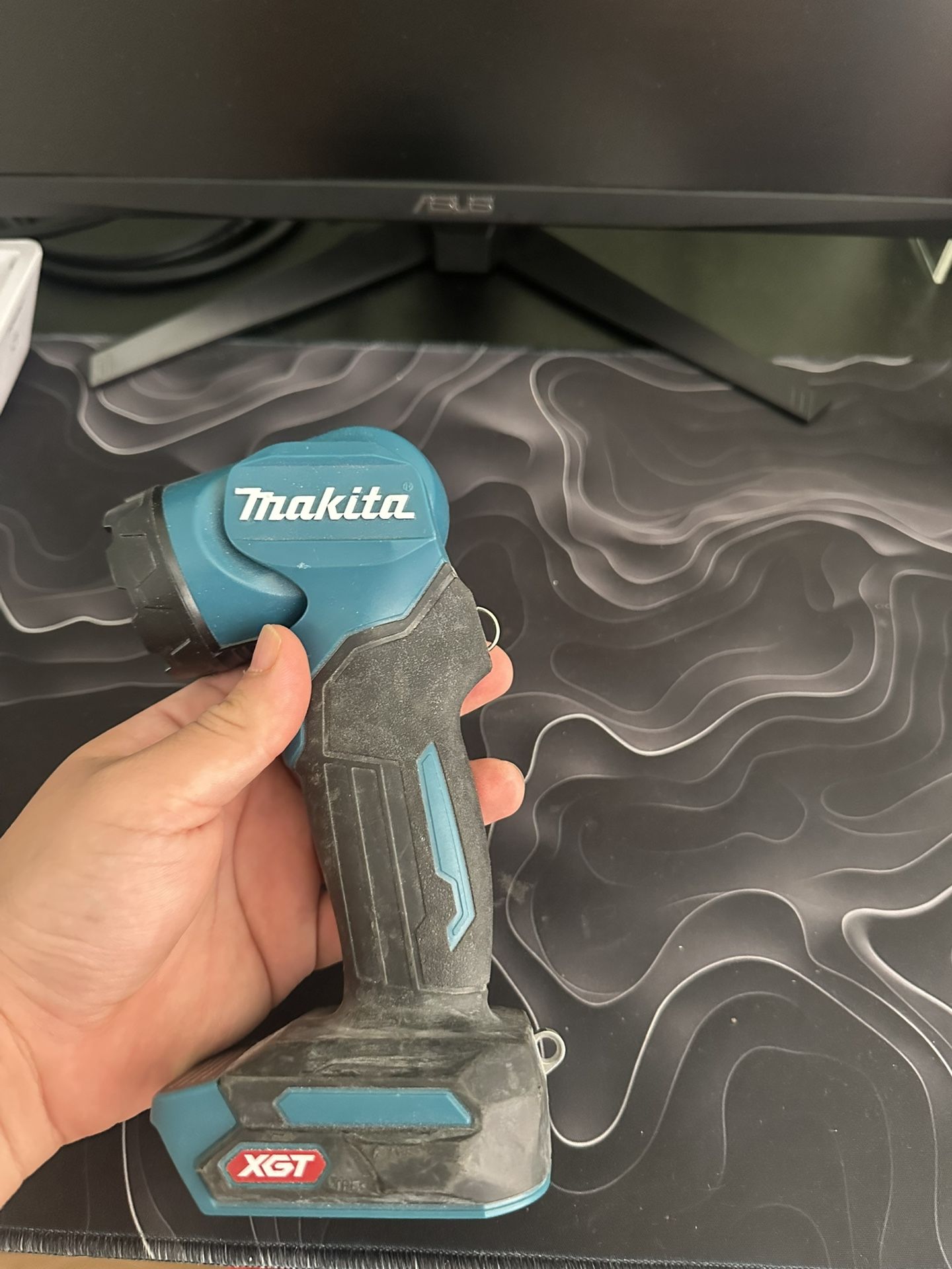 Makita 40v Light