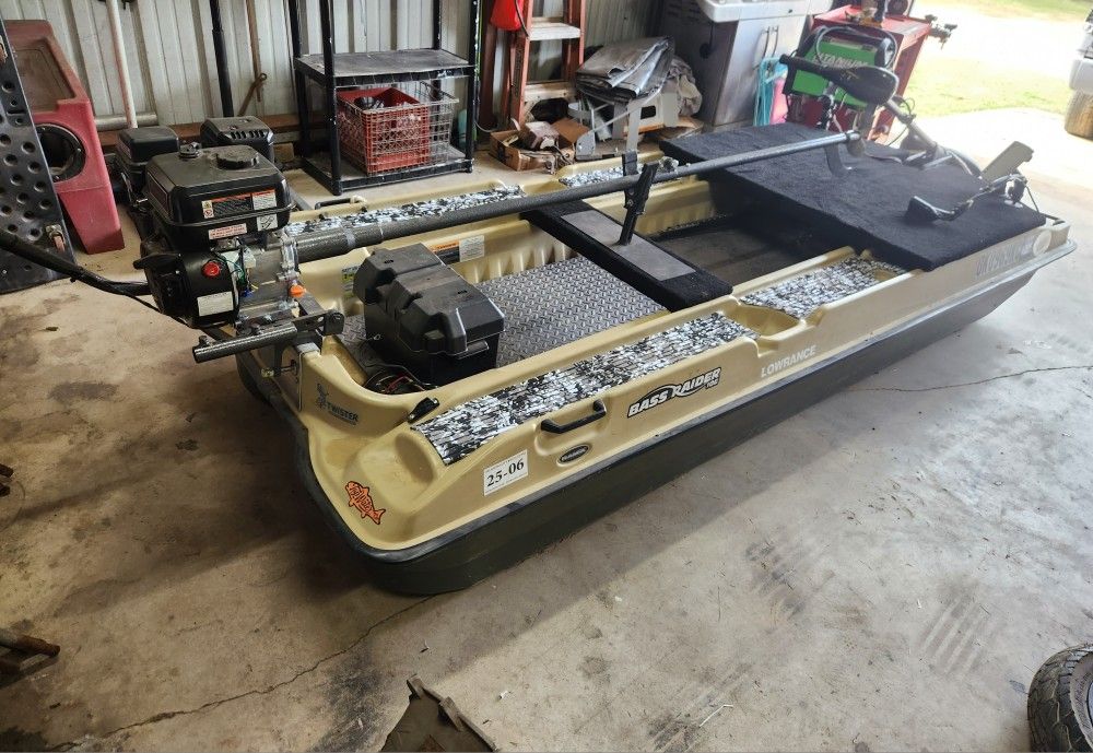 2017 Bass Raider 10e