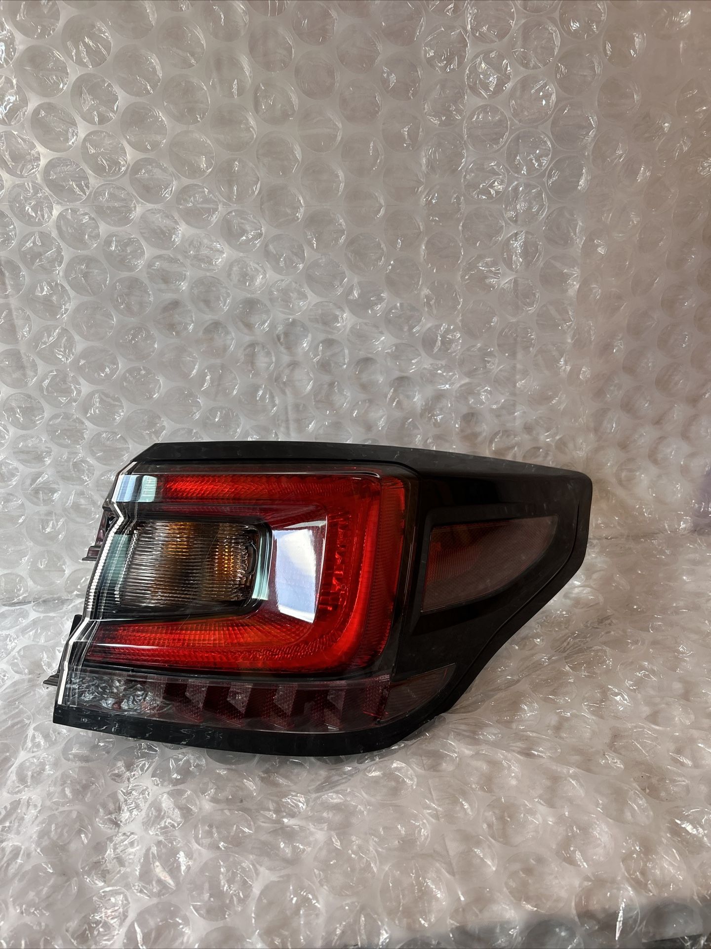 2020 - 2023 Subaru Legacy Outback Tail Light Right Passenger Side OEM 