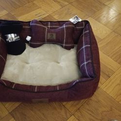 Dog Bed 