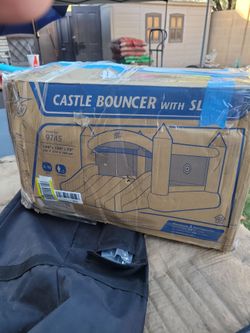 Inflatable castle bounce house with slide kids jumper