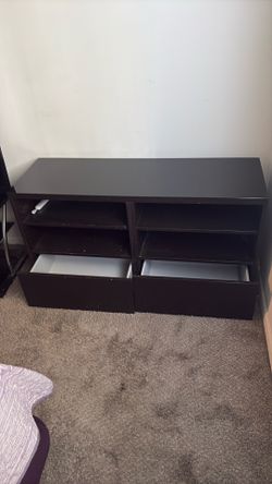 Dresser / storage / TV Stand