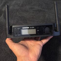 SHURE WIRELESS INSTRUMENT LIKE NEW 