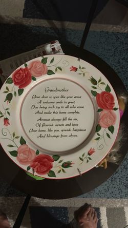 Decorative Grandmother Plate