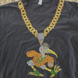 Xl Men  MIAMI HURICANES SHIRTS 