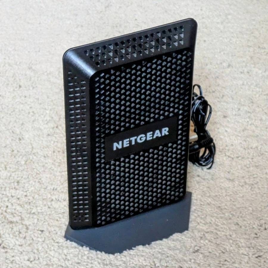 Netgear CM600 high speed internet 960 Mbps DOCSIS 3.0 cable modem for home or office