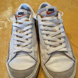 Nike Blazers 