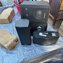 4 Speakers  2 are Bose