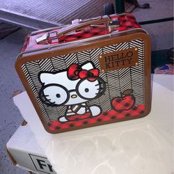 Hello Kitty Lunchbox