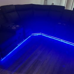 BLACK FRIDAY SALE!!!! BLACK LEATHER LED’s SECTIONAL !!!