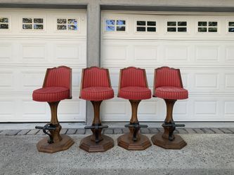 5 vtg red saloon style barstools