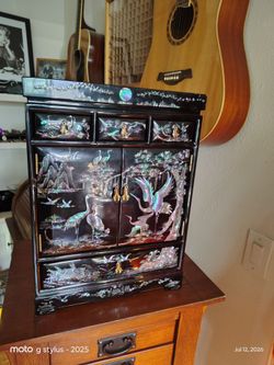 jewelry box