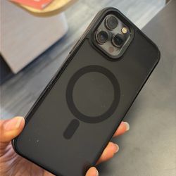 iPhone 12 Pro Max ,  512 GB  Unlocked 