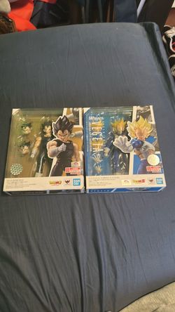 SHF Vegeta, superhero and Vegeta super Saiyan