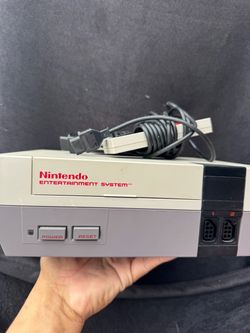 Nintendo Entertainment System NES Console