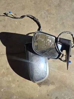 99-06 Chevy Silverado Mirrors