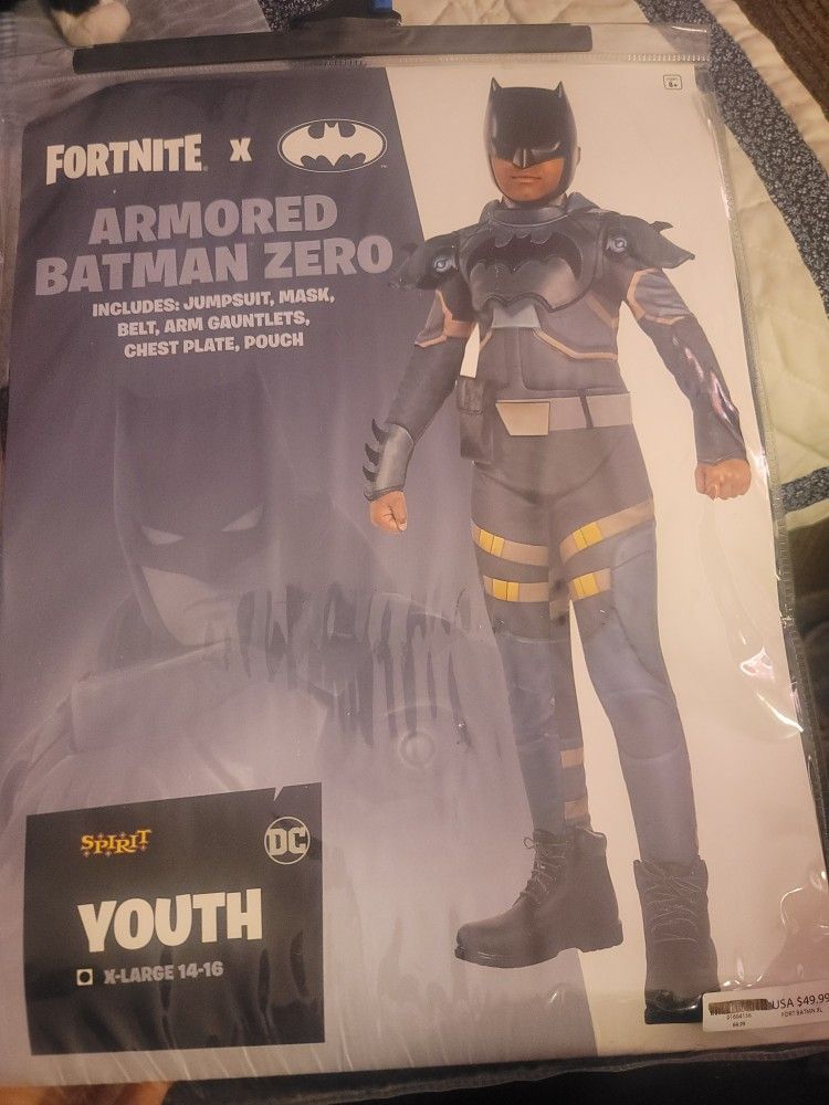 NEW DC FORTNITE X ARMOURED BATMAN ZERO HALLOWEEN COSTUME FOR YOUTH