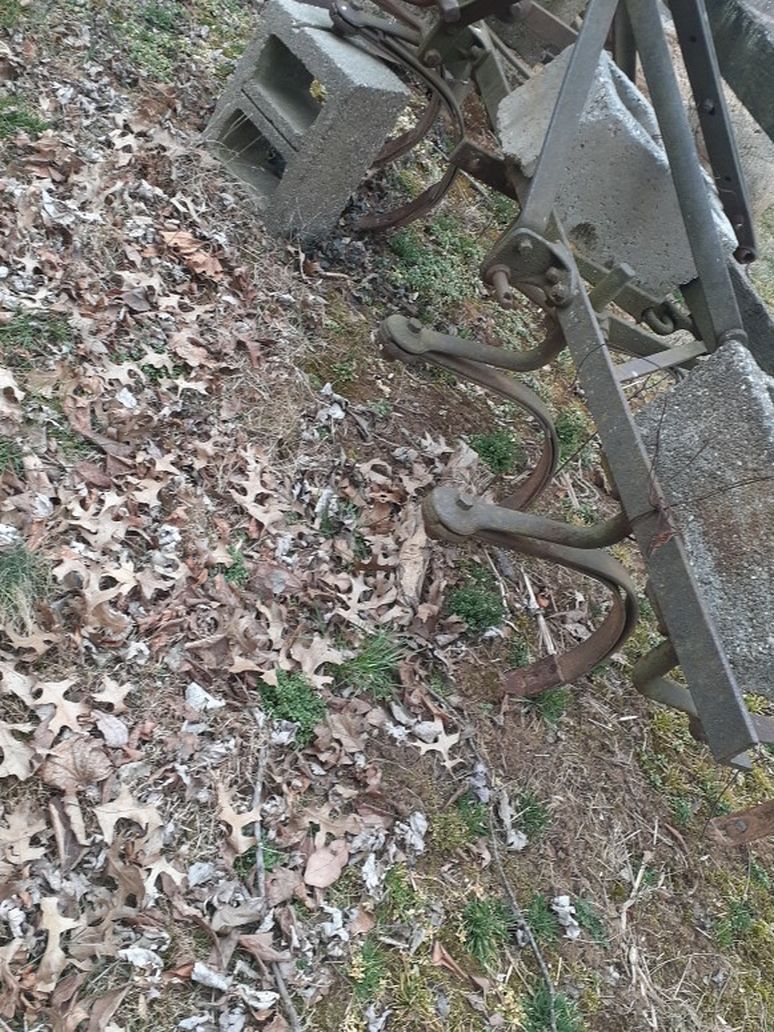 Farm Cultivator