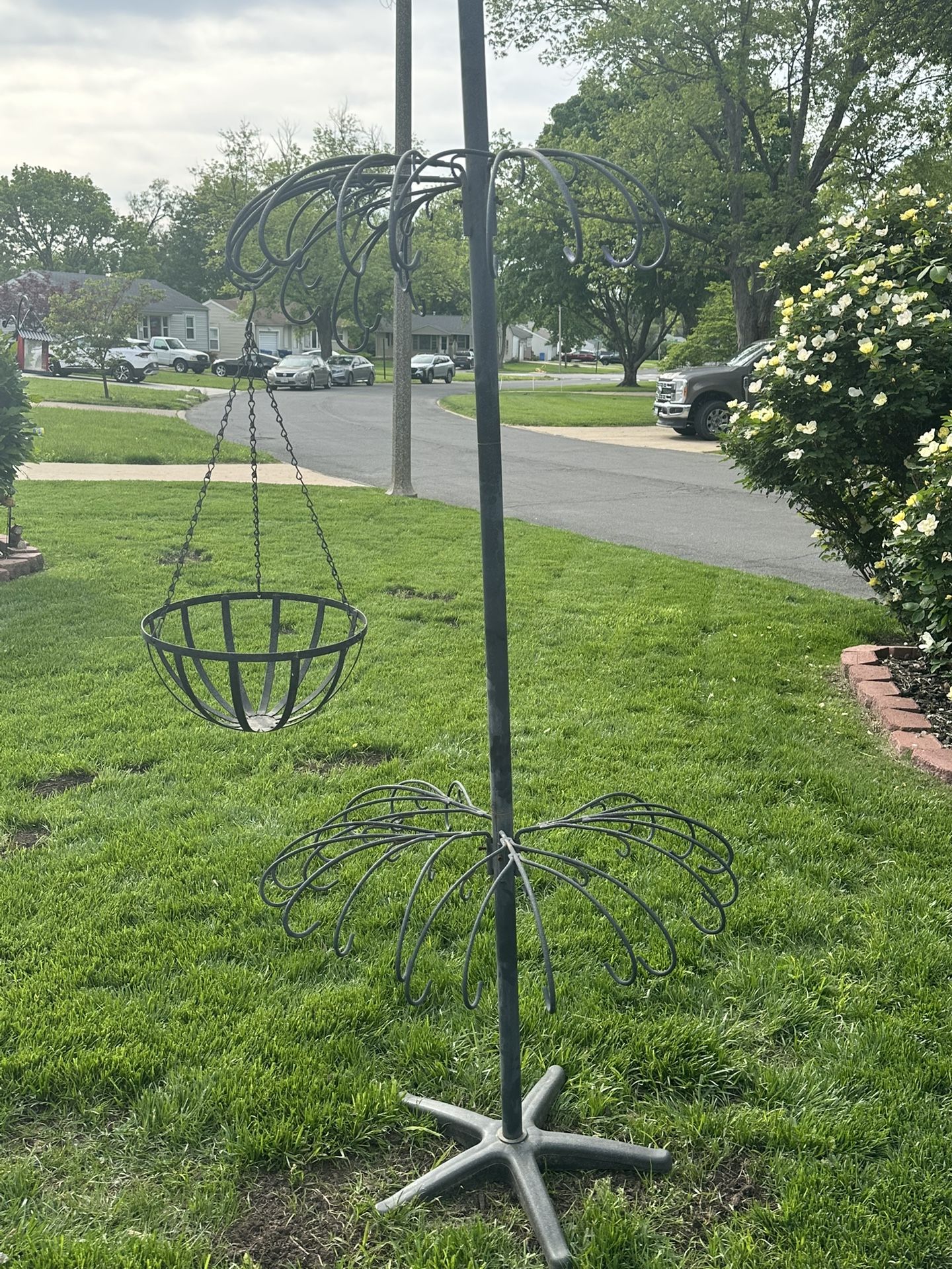 Bird Feeder Hanger