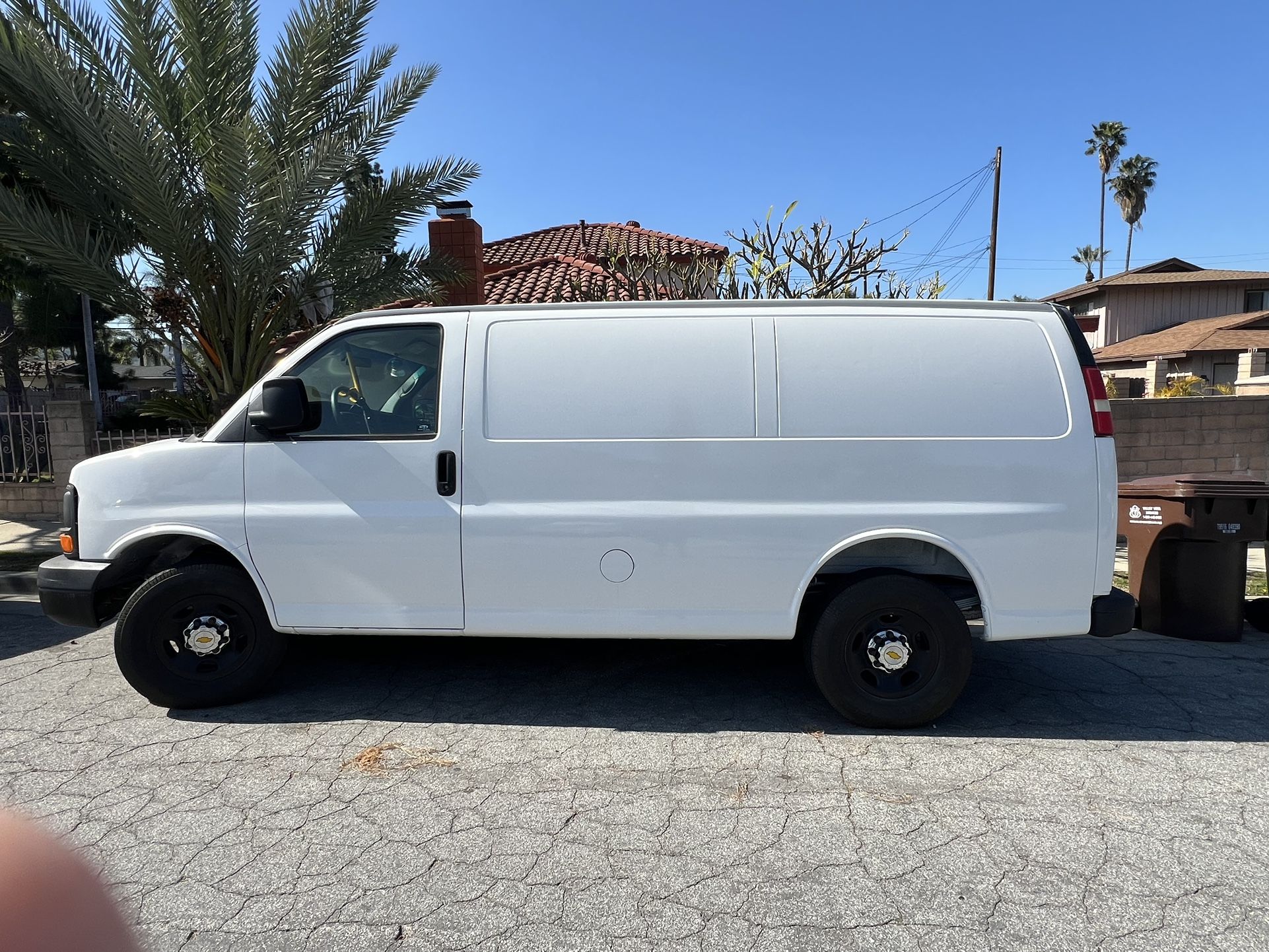 Chevy express 2500