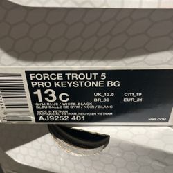 T-Ball- T-Ball - Baseball Cleats(new), Pants And Bat