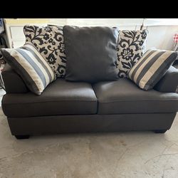 Loveseat / Couch