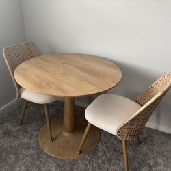 2 - Person Dining Table Sets With 34.5'' Round Table & 2 Upholstered Boucle Chairs