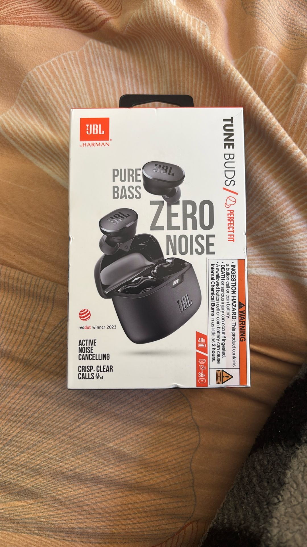 JBL Pure Bass Zero Noise Headphones