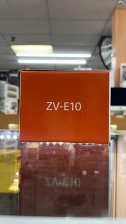 Sony ZV-E10 Mirrorless Camera (Black) Body only