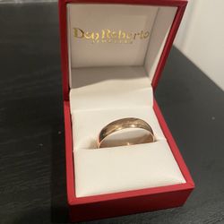 14k Gold Men’s Ring Or Wedding Band