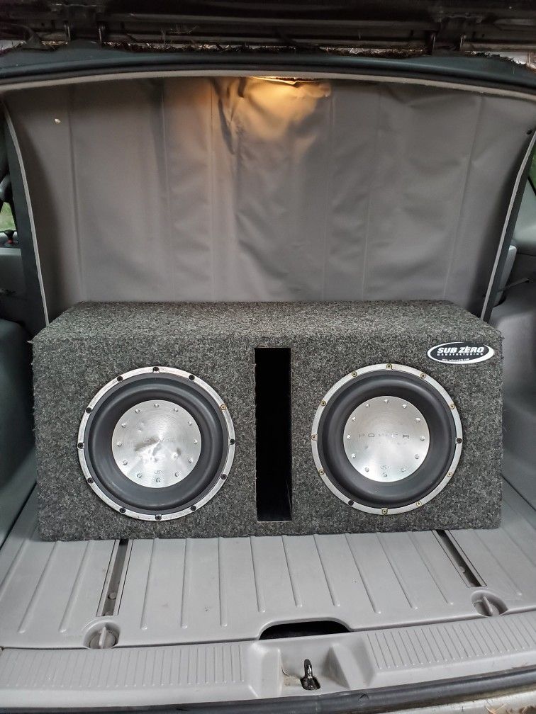 1200W RMS ROCKFORD T1 SUBS