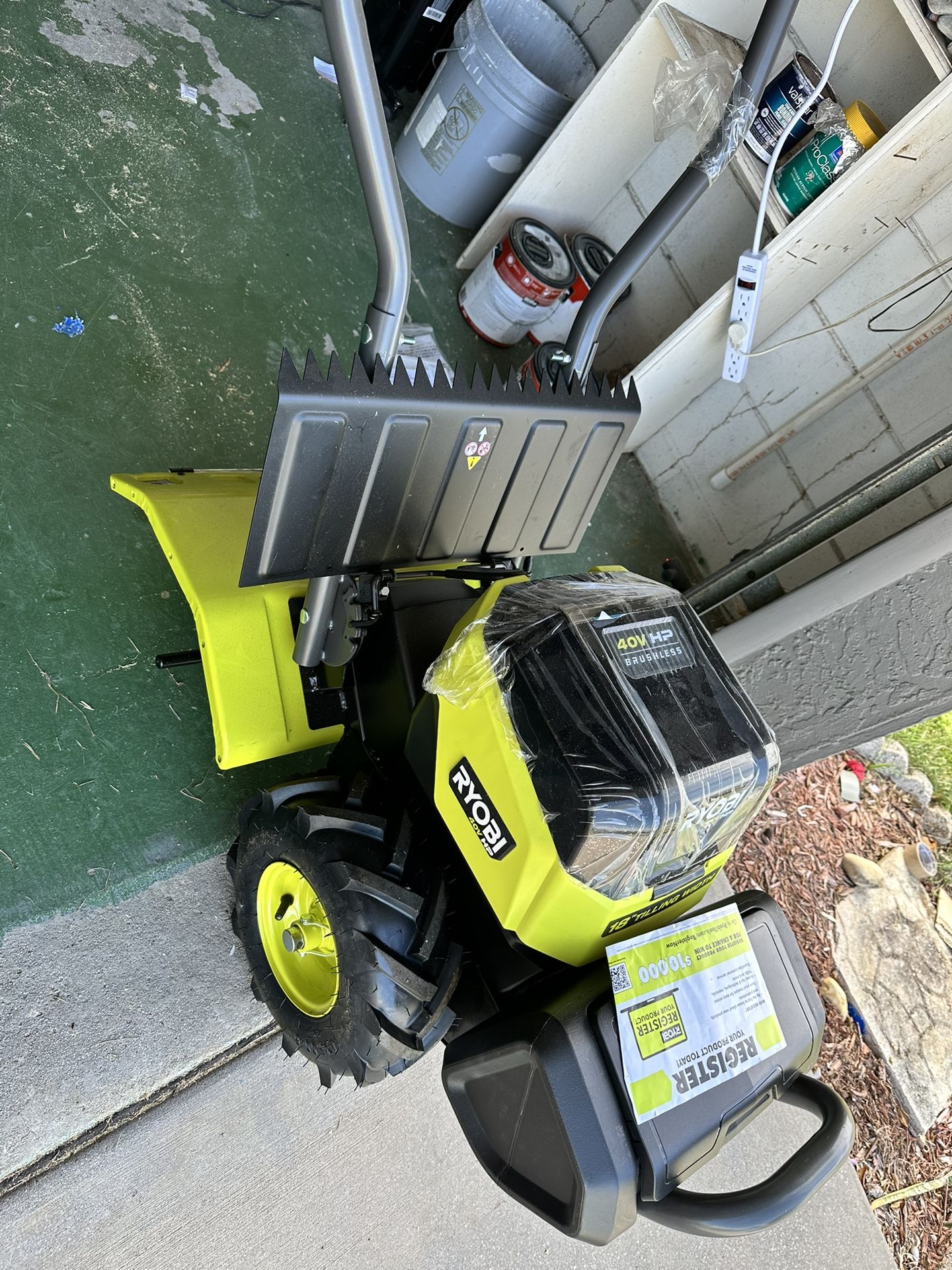 Brushless