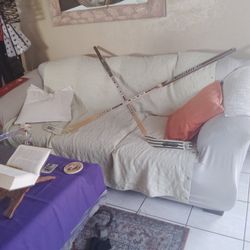 Two Hockey Sticks Vintage  Almost Now Still Has The Barcode On It