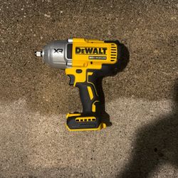 20V MAX Cordless 1/2 in. Impact Wrench (Tool Only)