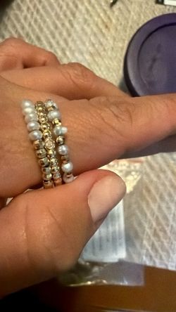 Kendra Scott 3 ring set