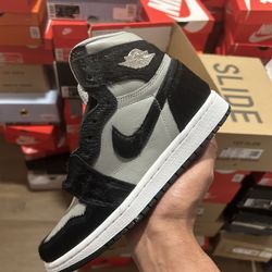Jordan 1 High - Twist 2.0 Medium Grey 