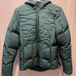 Green North face Snow Jacket