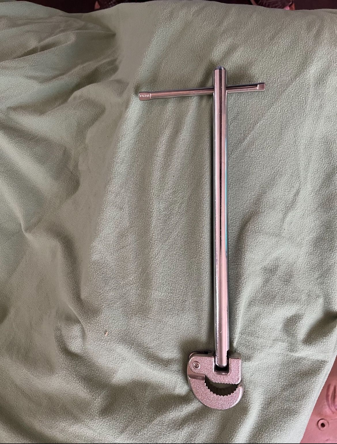 Basin Wrench