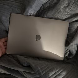 MacBook 
