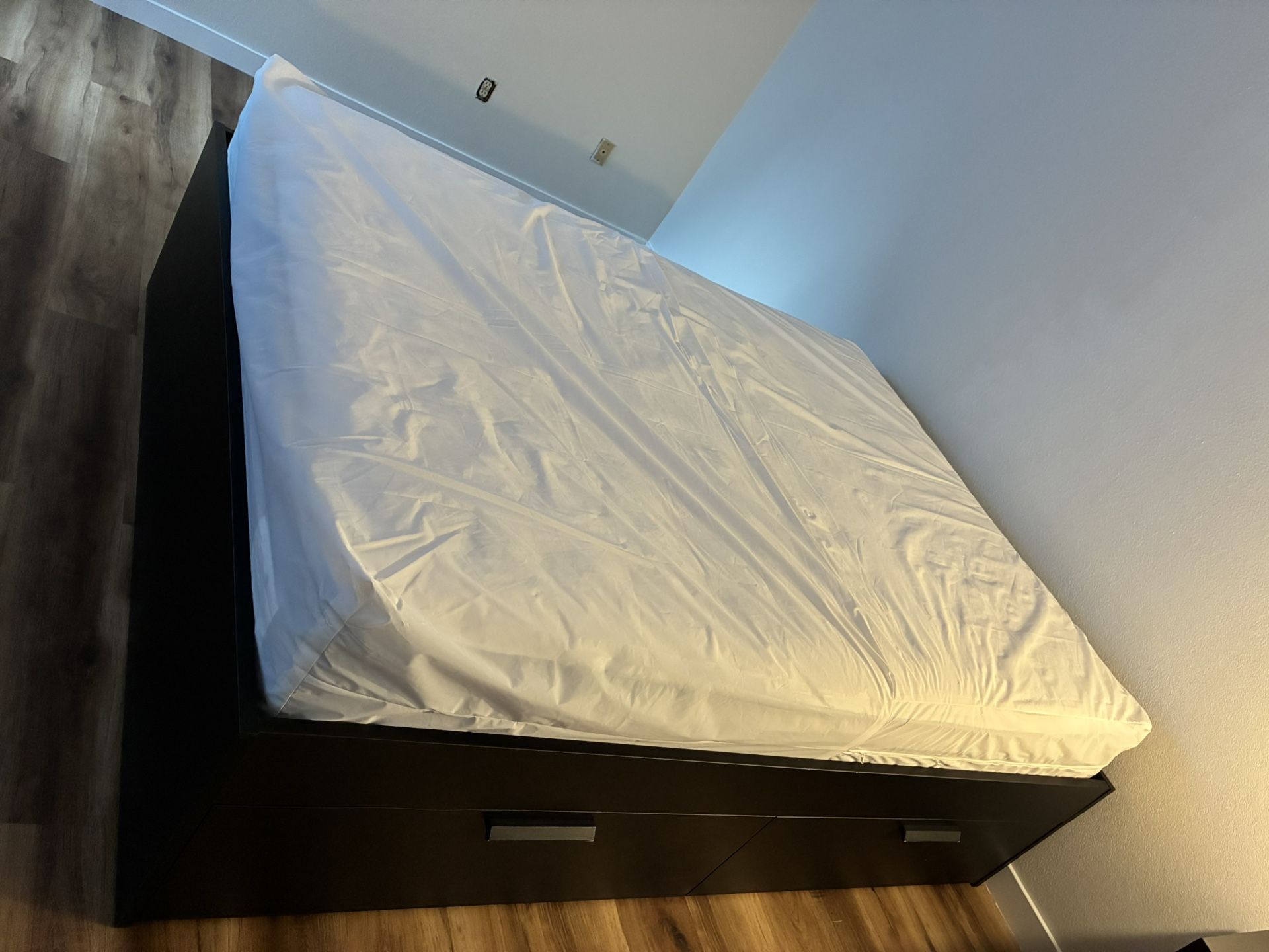 Queen Bed Frame With Storage & Mattress