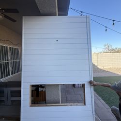 Shiplap Tv & Fireplace 