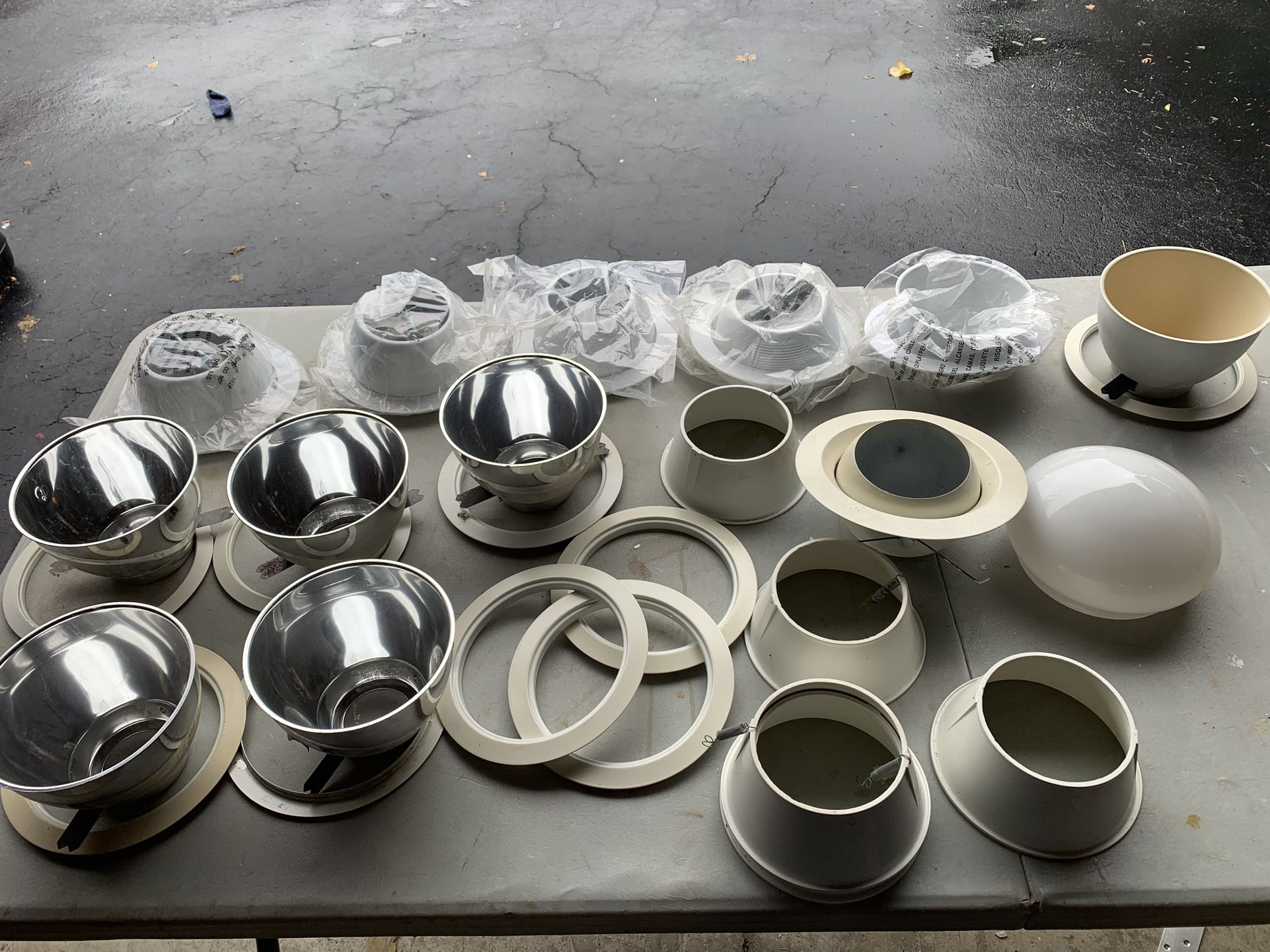 Recessed, lighting, trims and housings