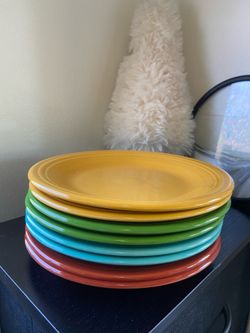Set of 8 Fiestaware 10.5” Dinner Plates Variety of Colors Homer Laughlin HLC