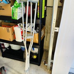 Medical grade crutches