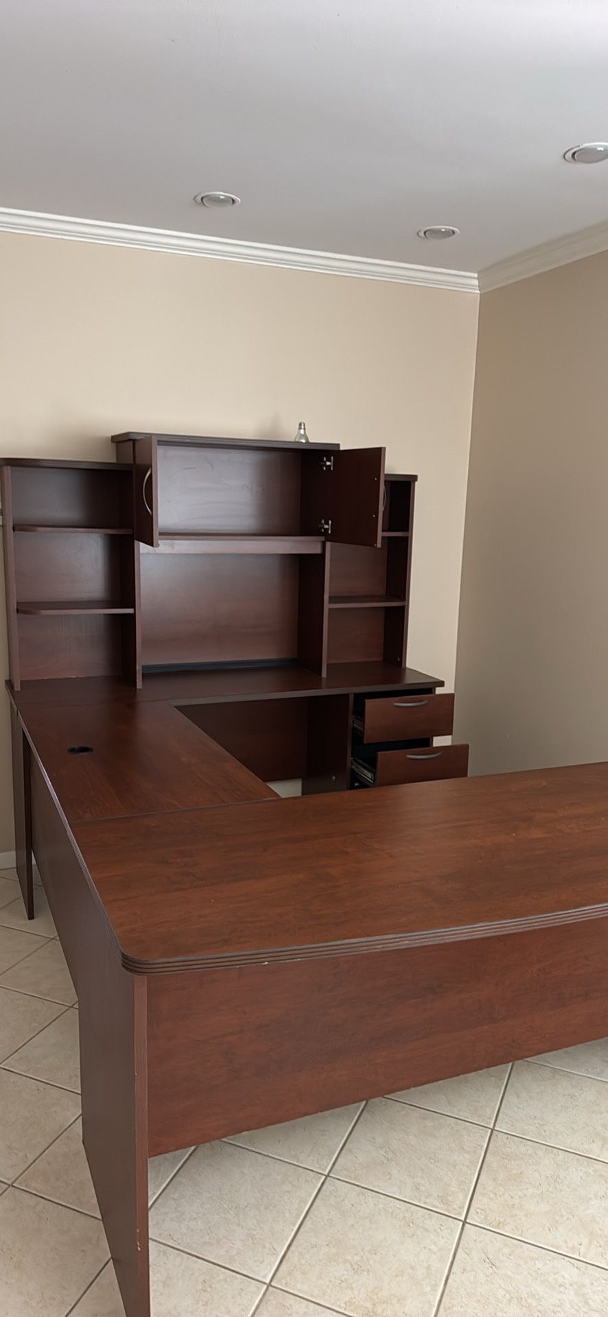 Office Desk