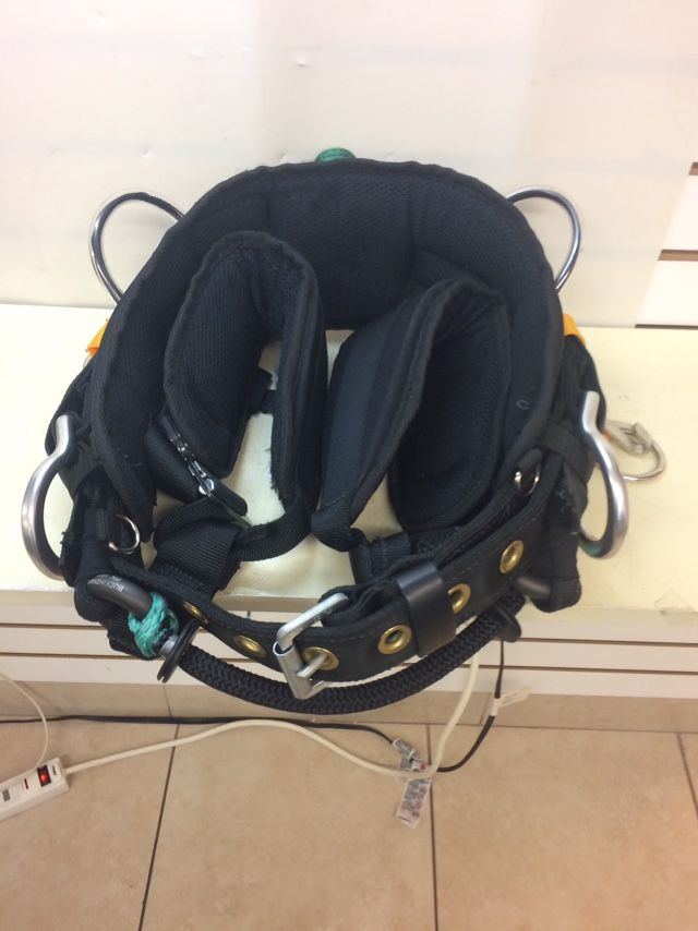 Buckingham Tree Climber Saddle Buck Cat 2 D Ring 4” Wide Leg Straps 16905W-L