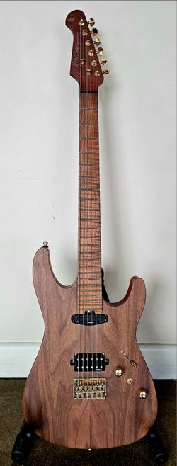 Harley Benton Guitar MAX Fusion Signature WN Walnut/Natural/Roasted Neck NEW