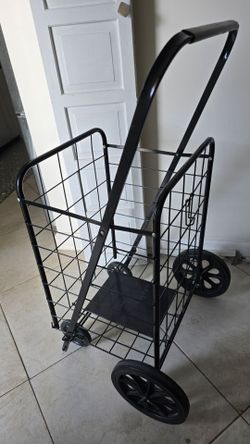 Foldable utility shopping cart with wheels