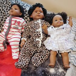 Selling My Babys 20.00 Each N I Have Clothes For Them 1.00 Each